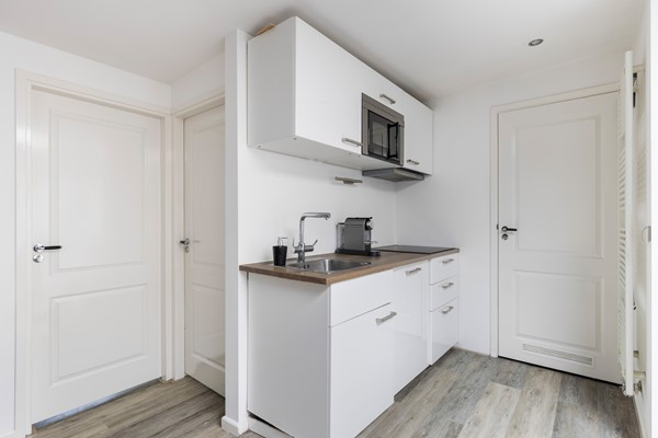 Hugo de Grootplein 6, Amsterdam-7.jpg